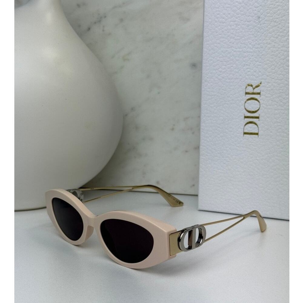 NEW Dior 30Montaigne B6F Cat Eye Sunglasses in Pink